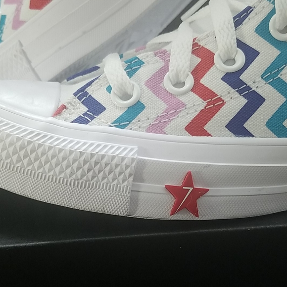 Converse high top BRAND New - Picture 4 of 13